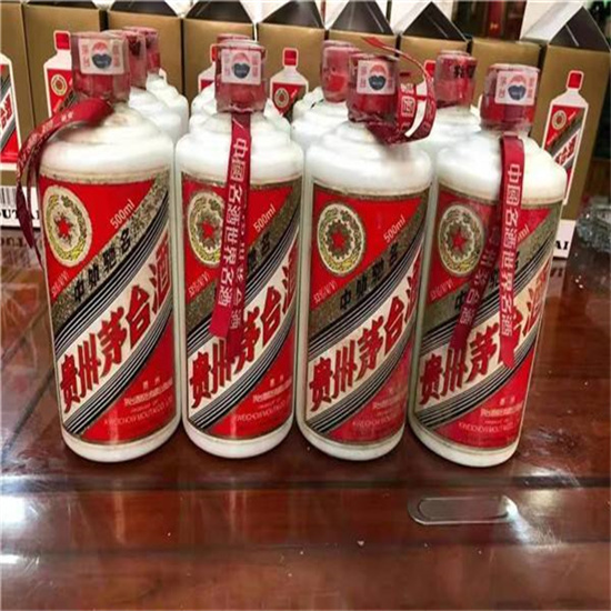 东宝30年茅台酒回收多少钱哪里有回收?